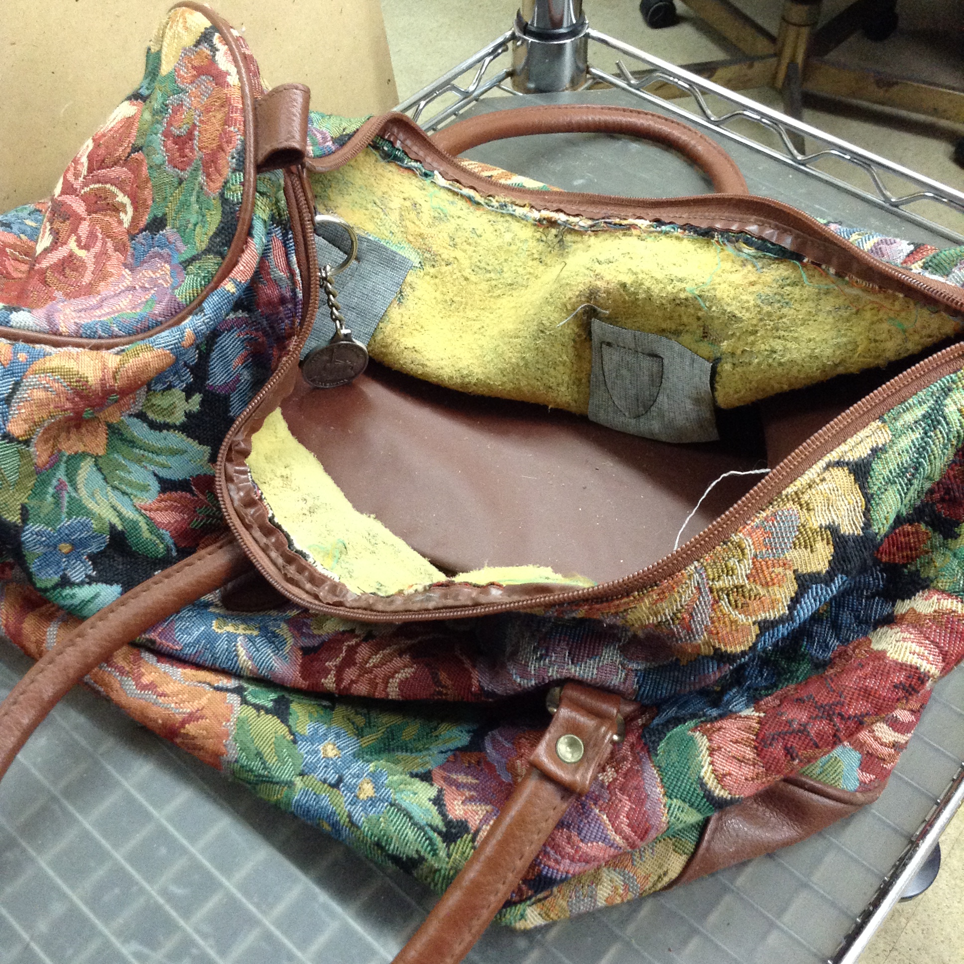 Carpet bag 1b